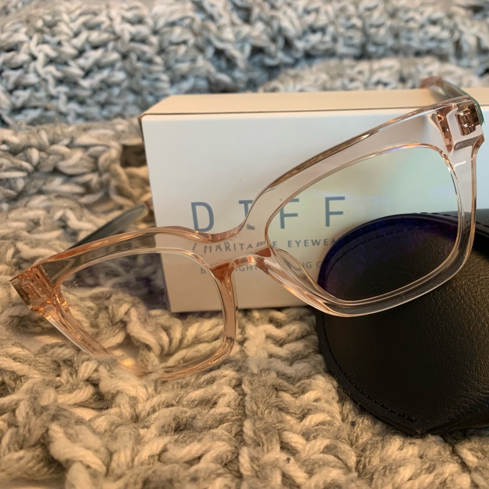 Diff Eyewear Transparent Tinted Glasses